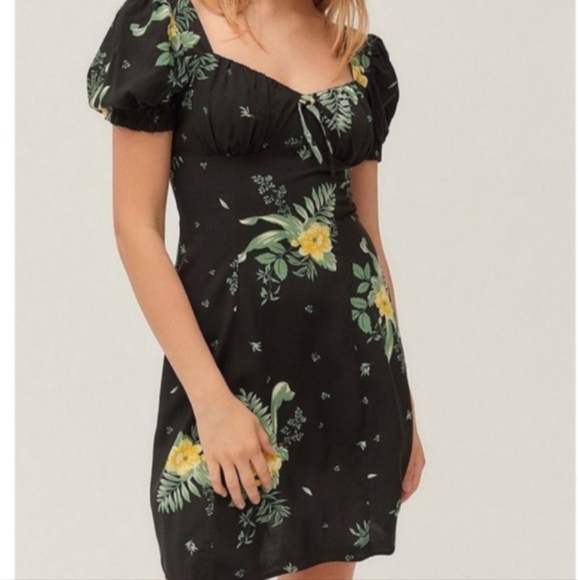 Urban Outfitters Cassia Black with Yellow Floral Print Puff Sleeve Mini Dress, M - Picture 1 of 16